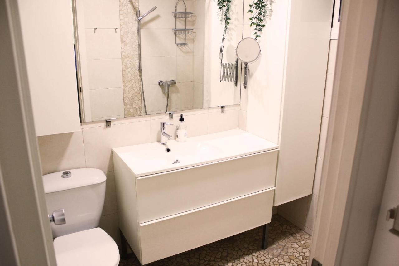 Jupiter 1 Bedroom Zen Appartment ベナルマデナ エクステリア 写真